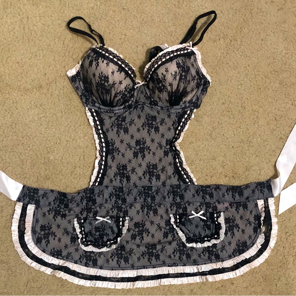 Victoria’s Secret 34C Lingerie